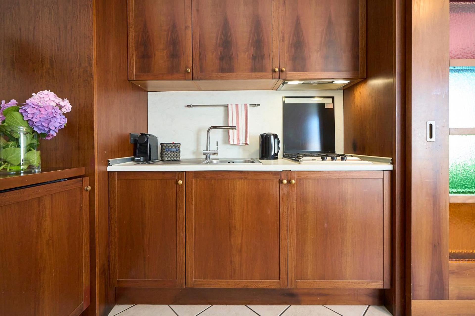 Ferienwohnung -Luminosa 5 Stars With Balcony- Wifi Netflix 15 Minutes From Duomo Mailand Exterior foto